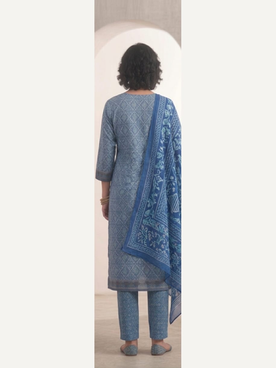 Geometric Blue Print 3 Piece Unstitched Printed Lawn Dress
